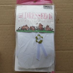 Vintage Embroidered Applique Flower Ribbon Tights